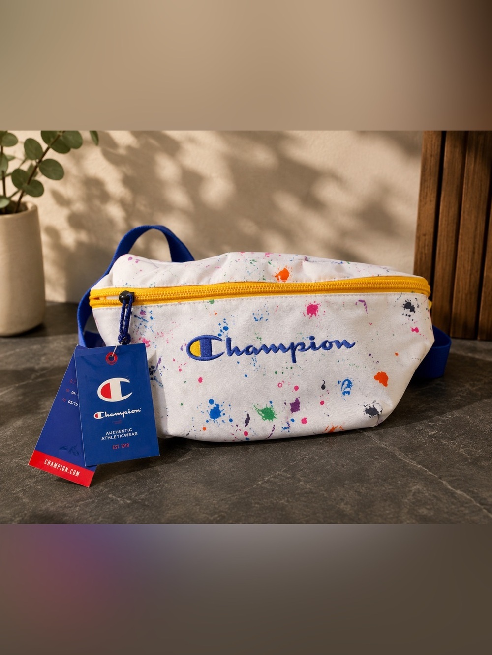 NWT Champion Paint Splatter
Waist Bag Fanny Pack White
Multicolor Belt Bag